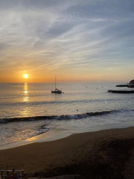 Atardecer En Playa Sardinaアパートメント エクステリア 写真